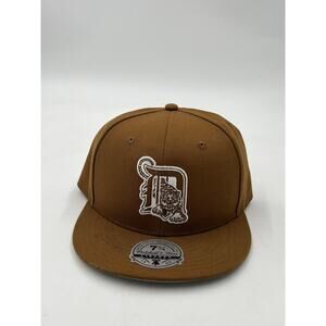 Detroit Tigers Mitchell & Ness MLB Fitted 7 3/4 Liberty Fit Hat Cap White NWT